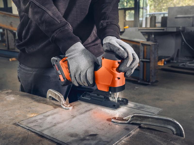 Akumulátorová dierovka na kov a drevo, zdvih 26 mm F-IRON Jig 26 AS