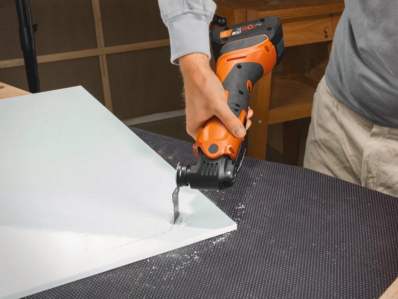 Akumulátorové oscilačné náradie Akumulátorový MultiMaster AMM 500 PLUS AS (v kartóne)