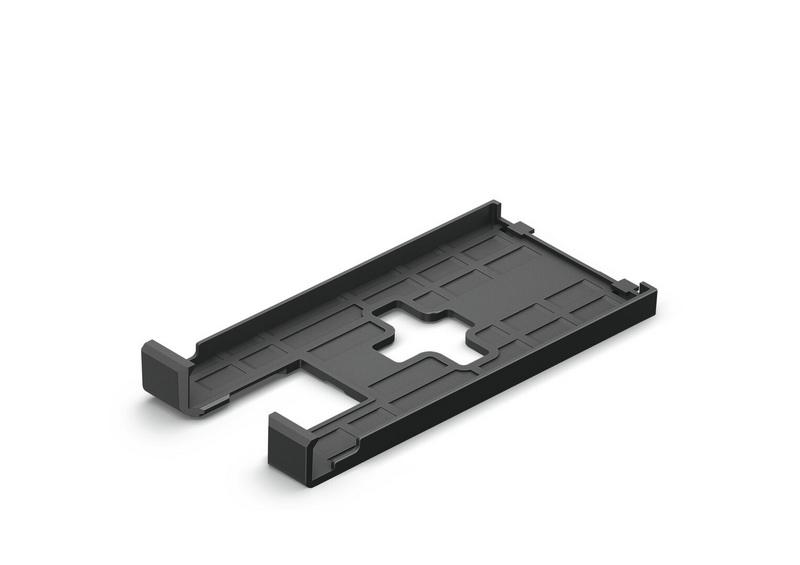 Klzná pätka pre akumulátorovú priamočiaru pílu